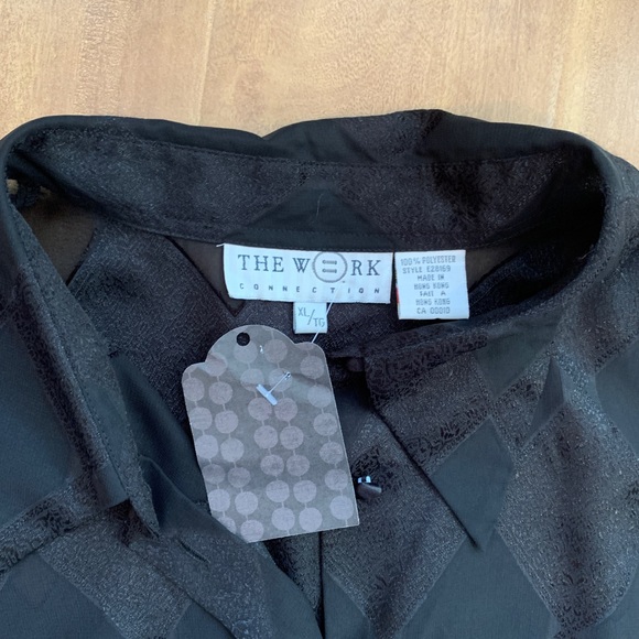 Vintage 'The Work Connection' Black Sheer Diamond Pattern Button Up Blouse - Picture 2 of 10